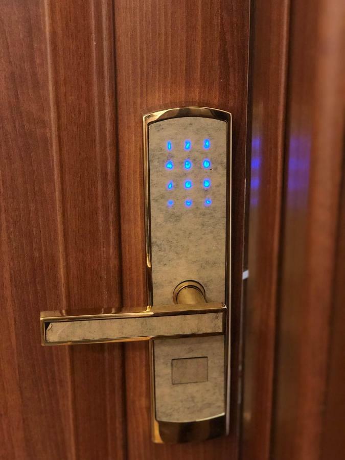 Musik Apartments Old Town 锡比乌 外观 照片