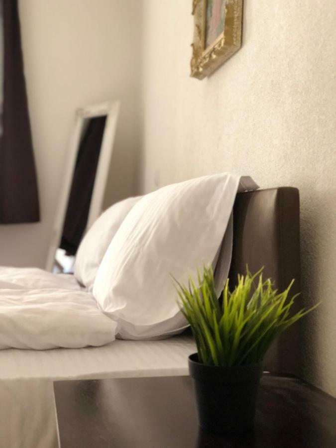 Musik Apartments Old Town 锡比乌 外观 照片