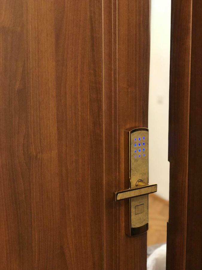 Musik Apartments Old Town 锡比乌 外观 照片